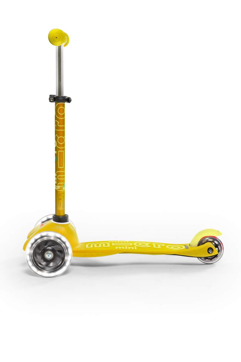 LED Scooter 3 Wheels Adjustable Handlebar Non-Slip B144