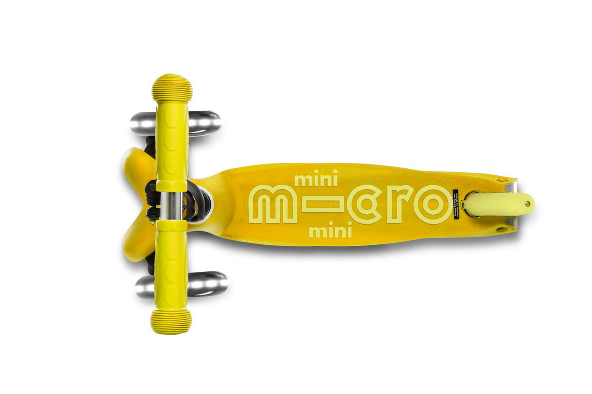 LED Scooter 3 Wheels Adjustable Handlebar Non-Slip B144