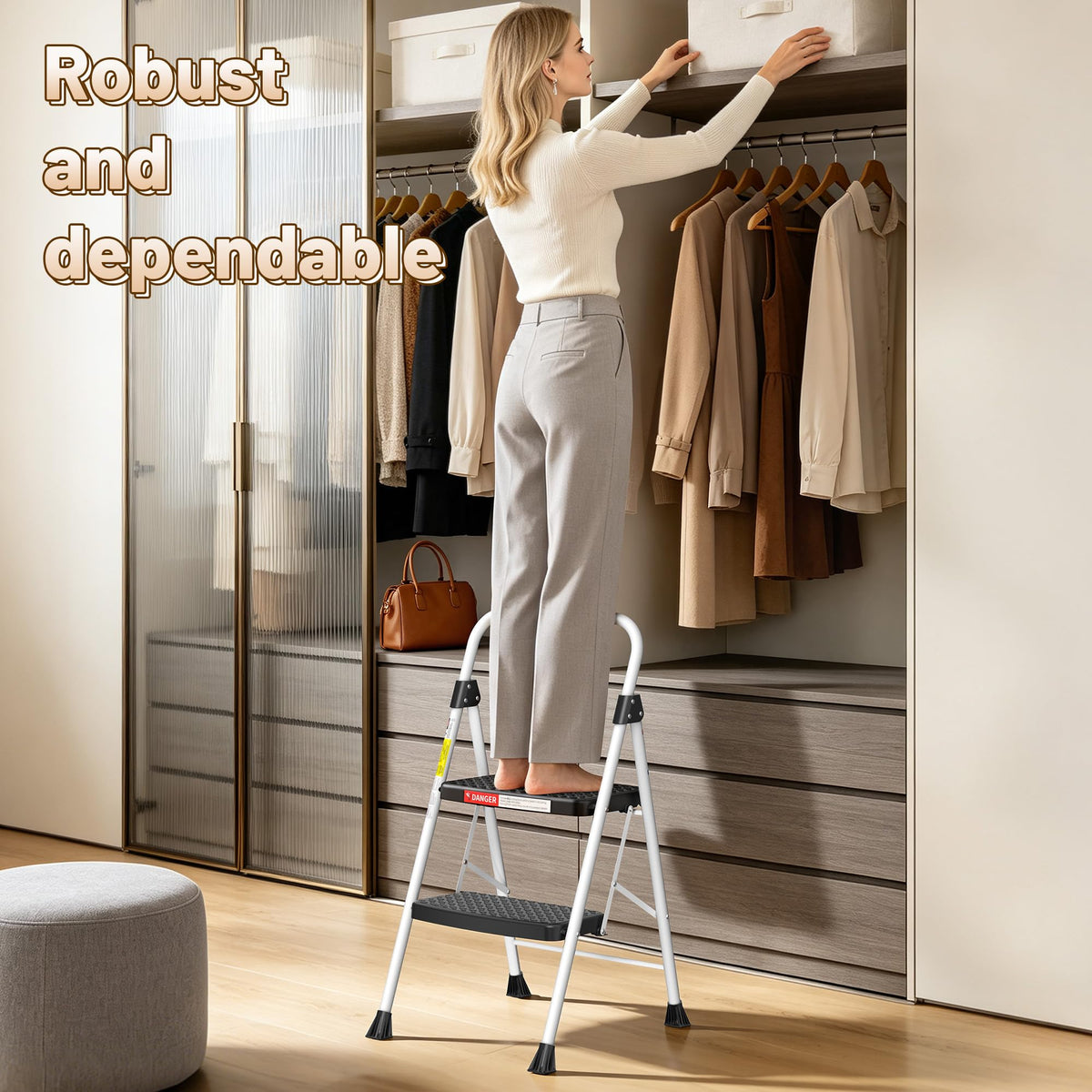 2 Step Ladder with Anti-Slip Pedal Y701